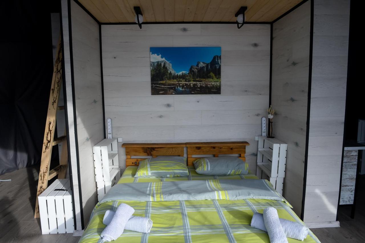 Глемпінг Едельвейс Hotel Oryavchyk Buitenkant foto